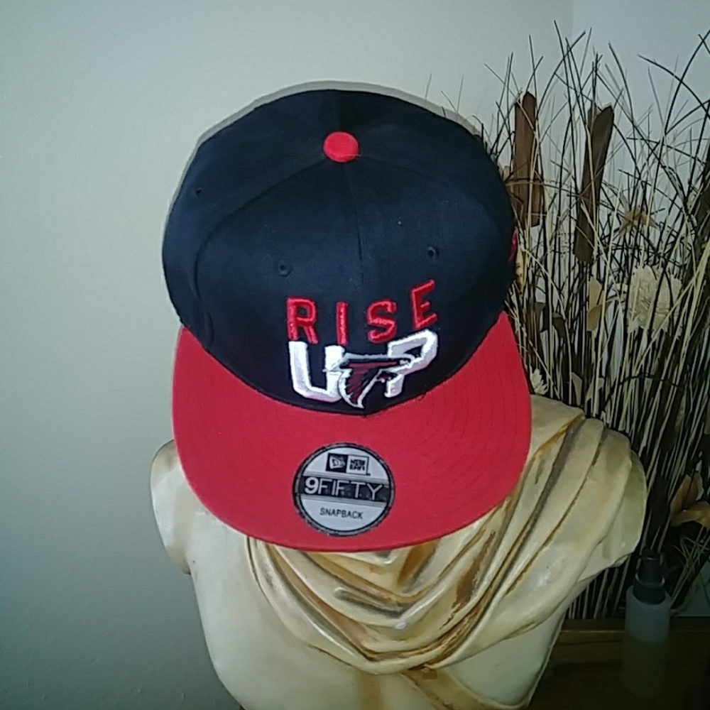 Atlanta falcons snap back cap